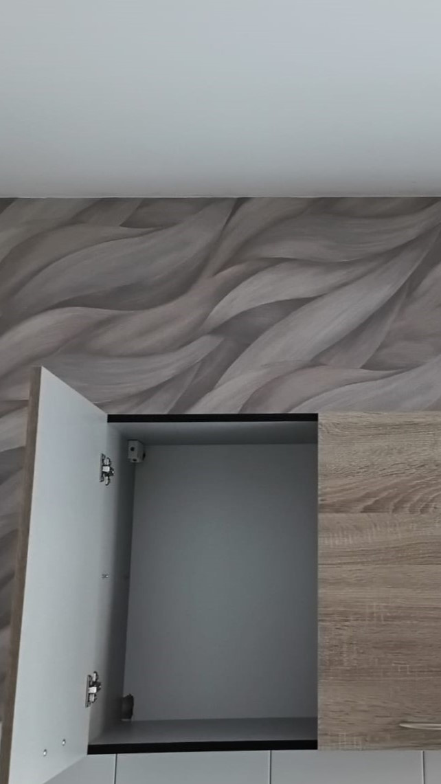 Cabinet installation in Hamburg Cabinet installation in Hamburg